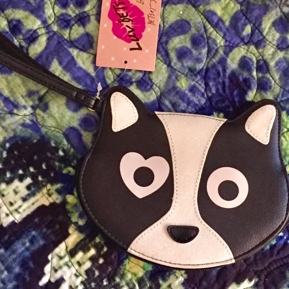 Betsey Johnson/Luv Betsey Boston Terrier Wristlet - Picture 3 of 5